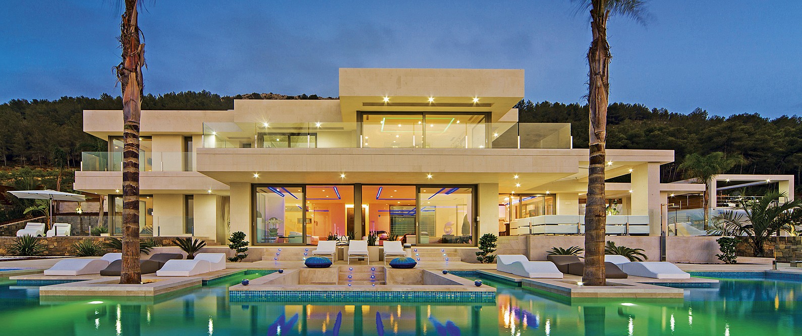 Class & Villas